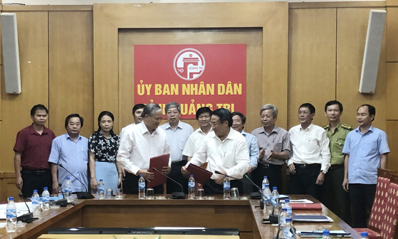 Đoàn công tác Trường Đại học Lâm nghiệp làm việc với UBND tỉnh Quảng Trị